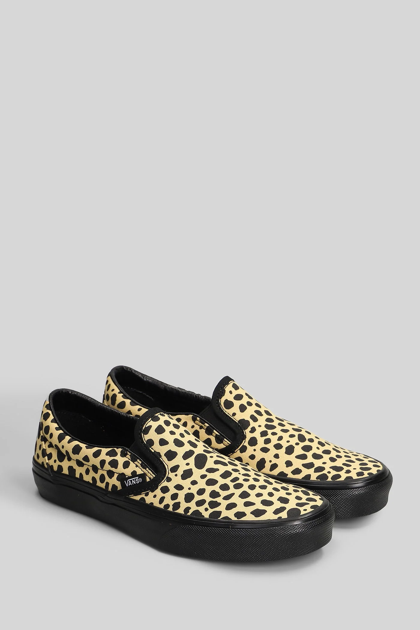 Classic slip on Sneakers in beige canvas - Image 2