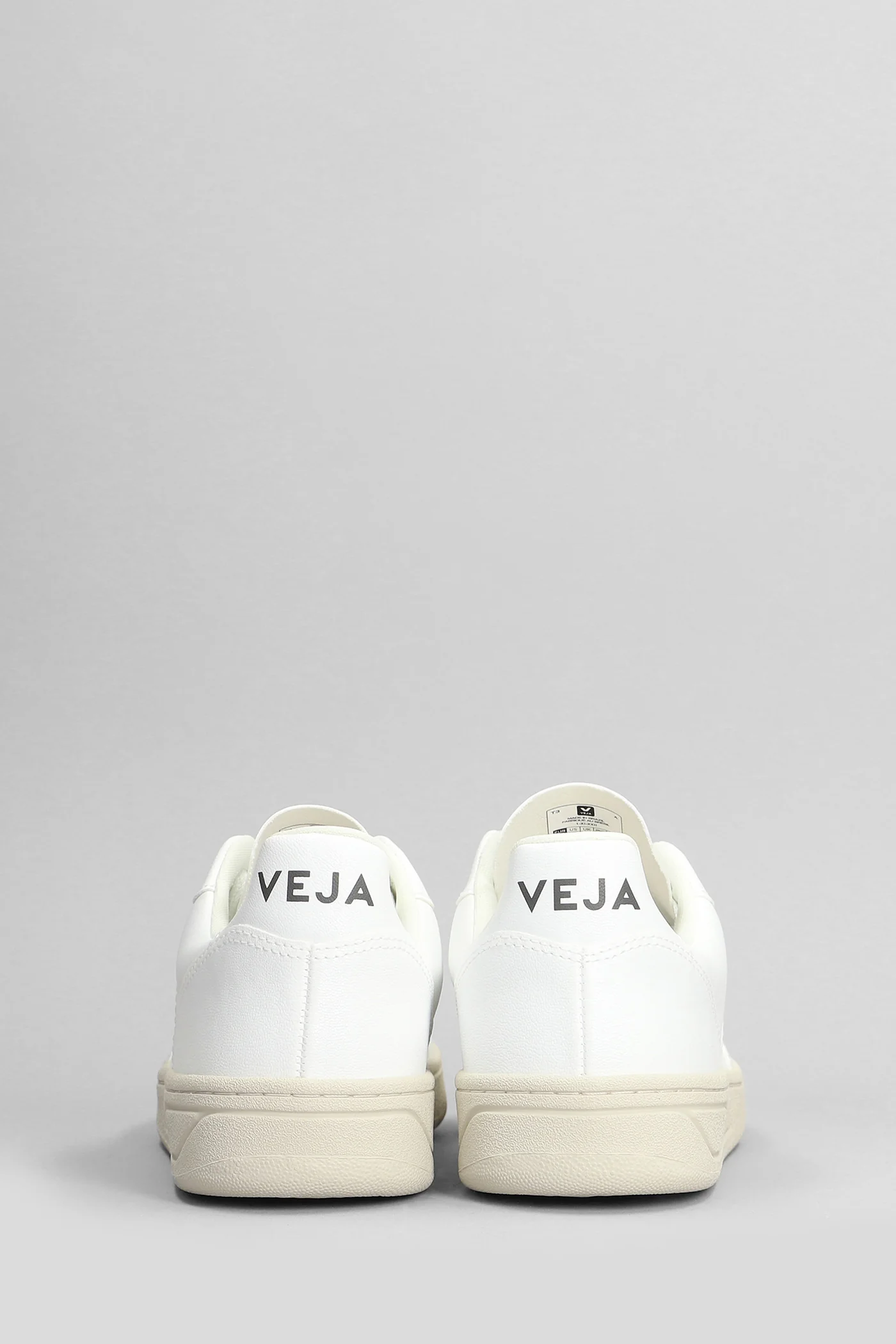 V-10 Sneakers in white leather - Image 4