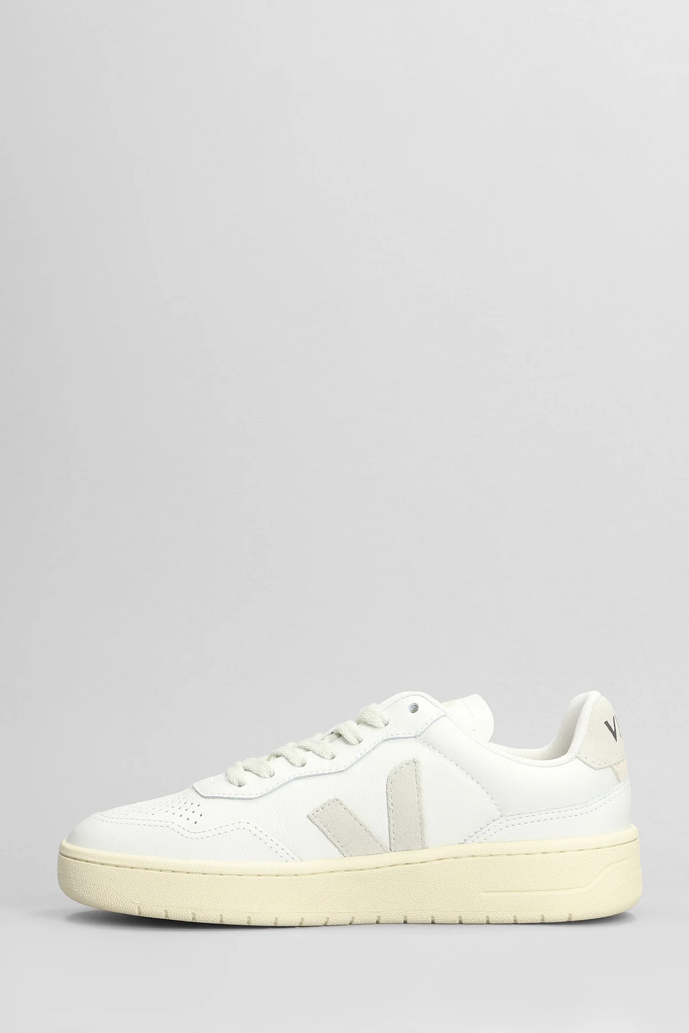 V-90 Sneakers in white leather - Image 3