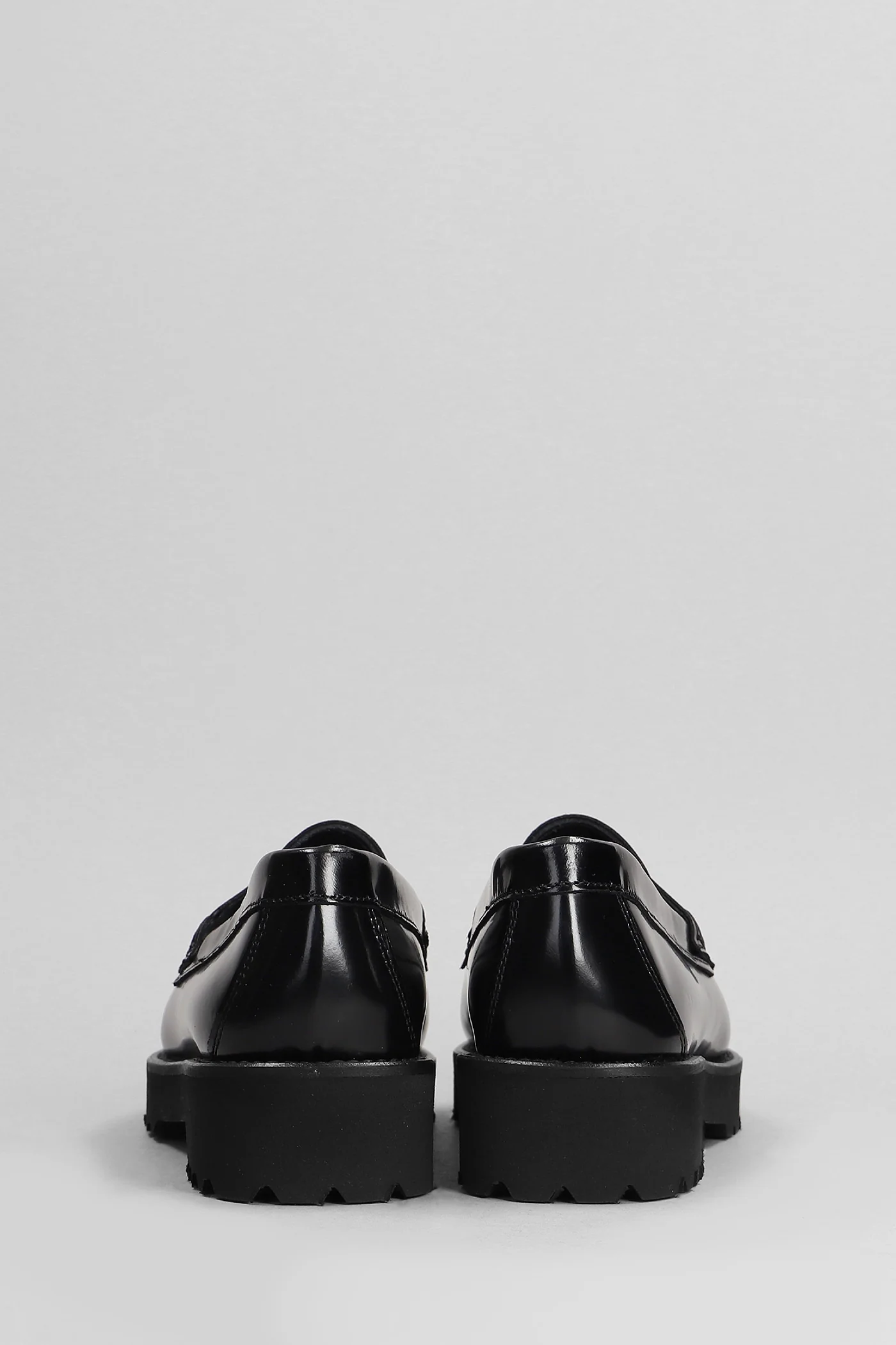Loafers in black leather - Image 4