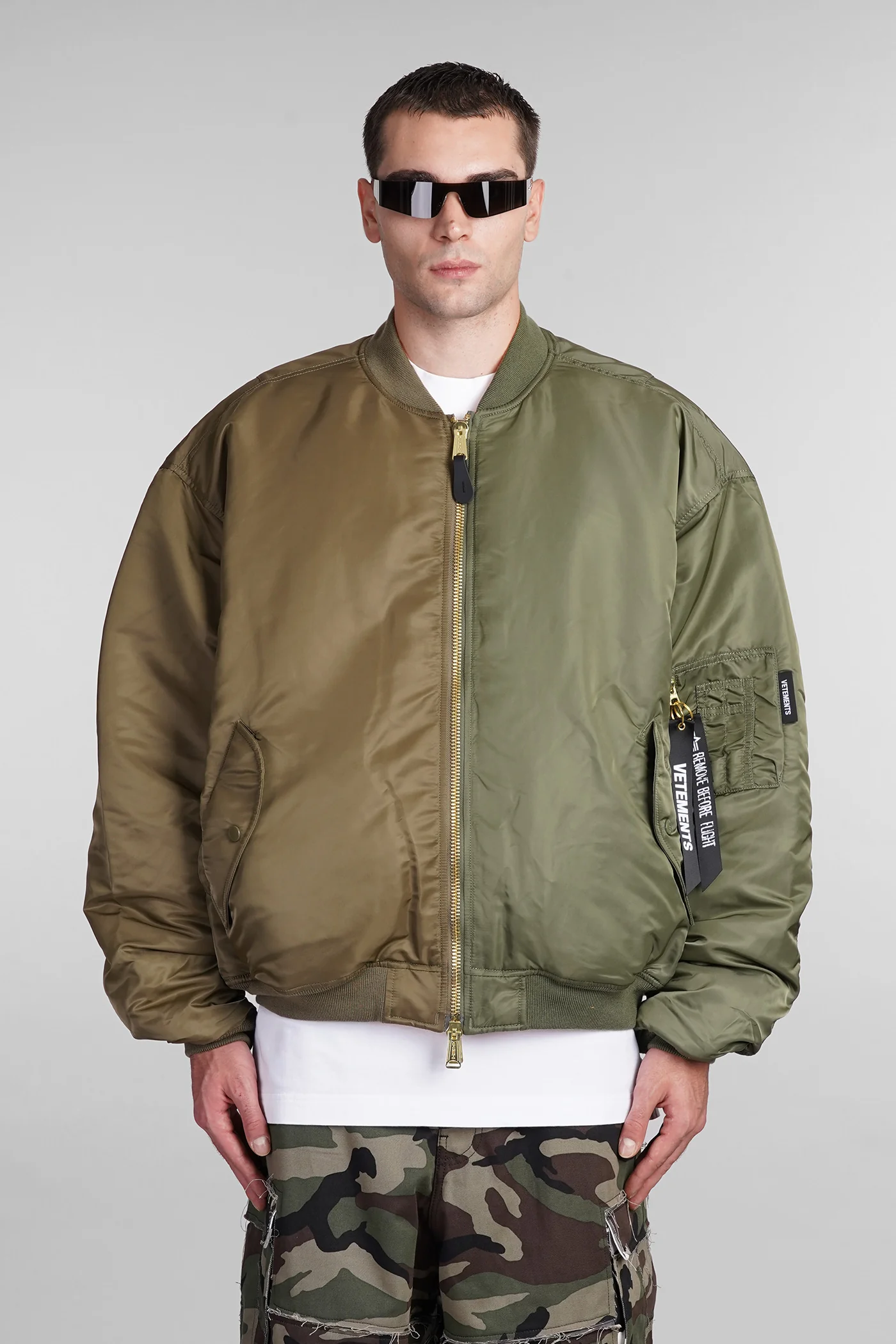 Bomber Jacket in green nylon