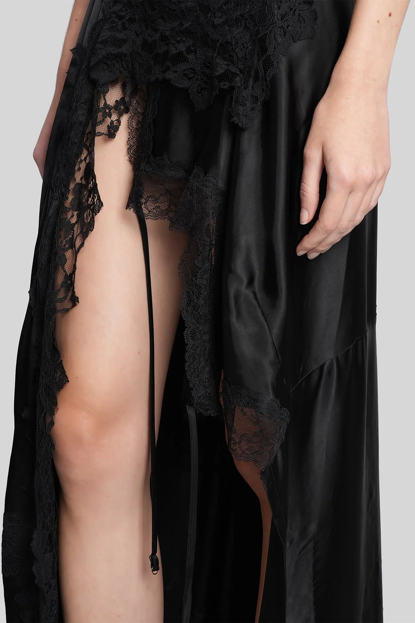 Long dress in black viscose - Image 5