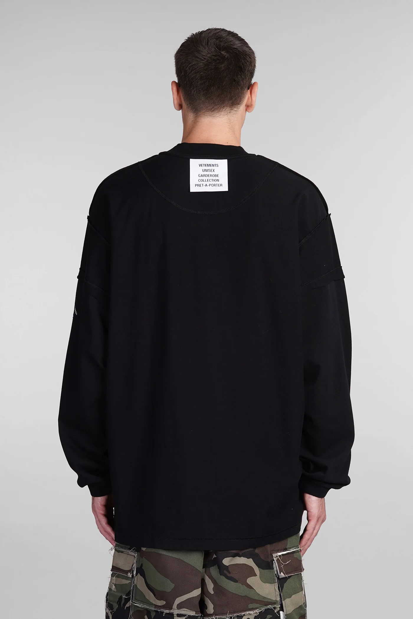 T-Shirt in black cotton - Image 3