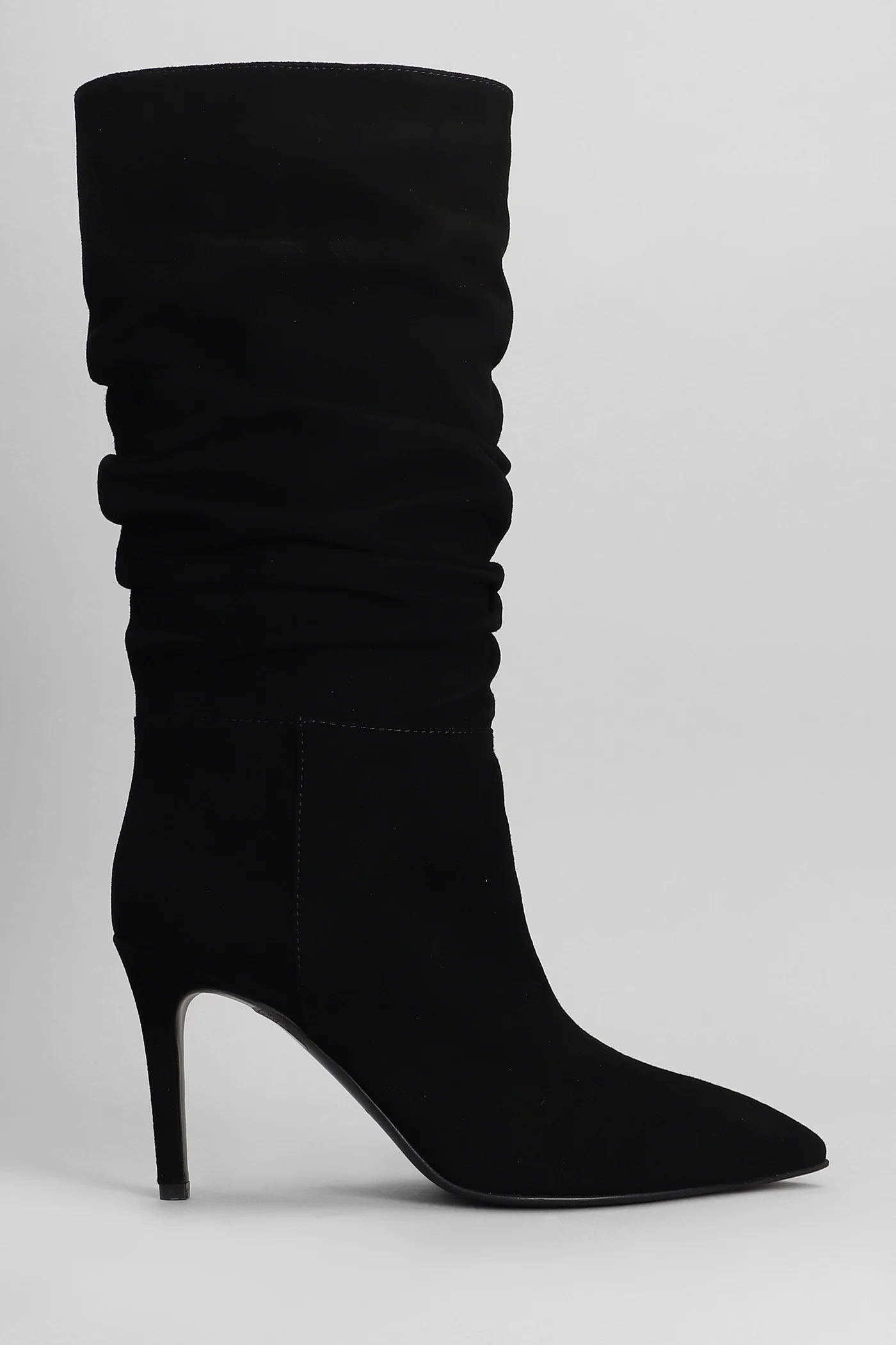 High heels boots in black suede