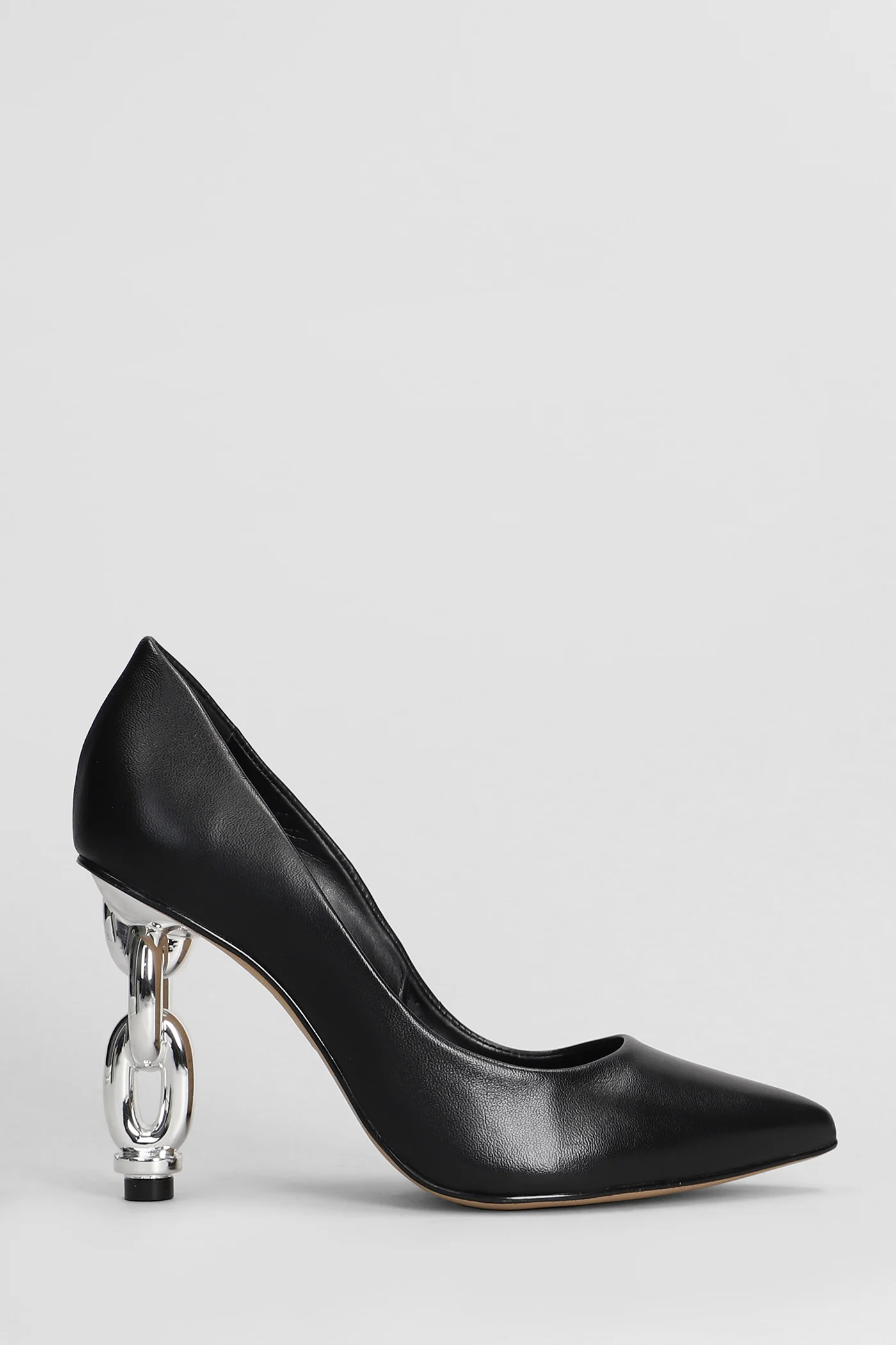 Pumps in black leather - Image 26