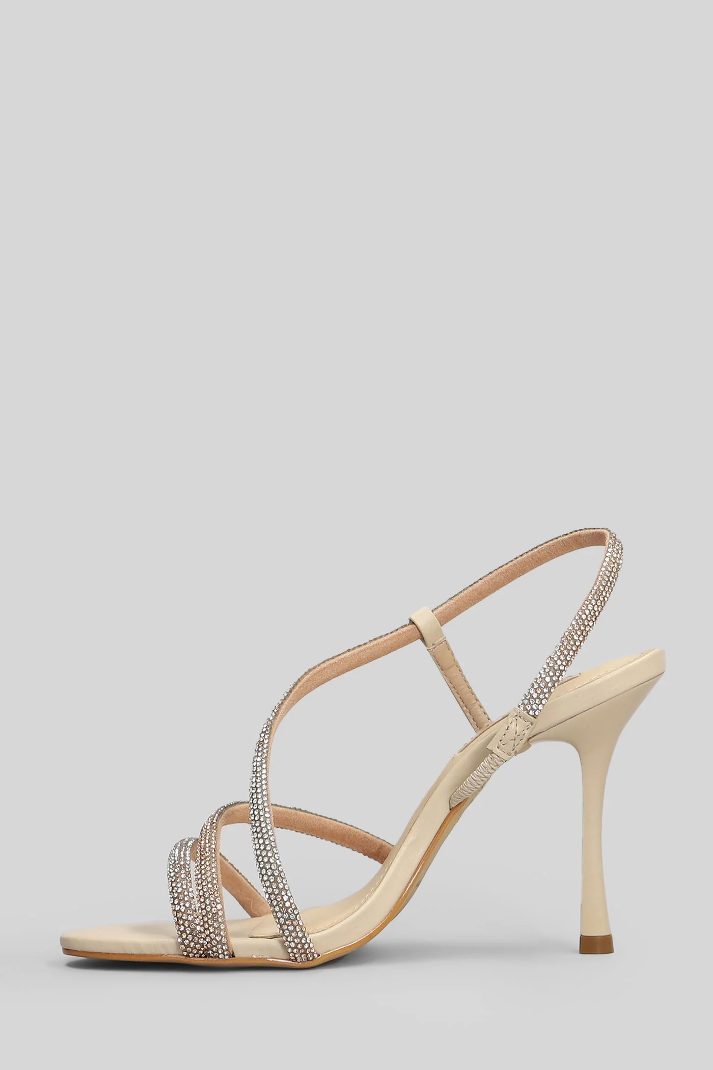 Sandals in beige leather - Image 3