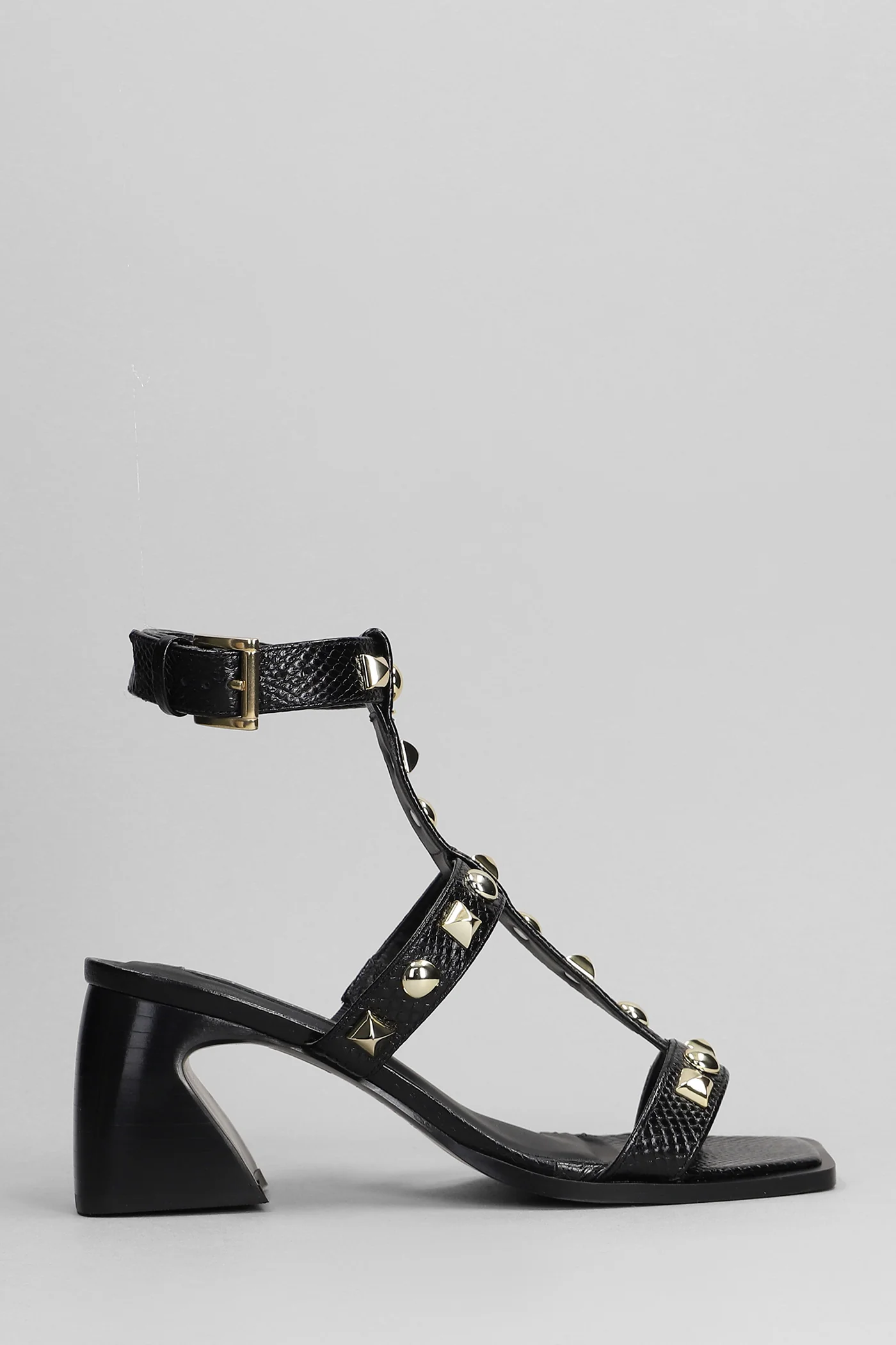 Sandals in black leather