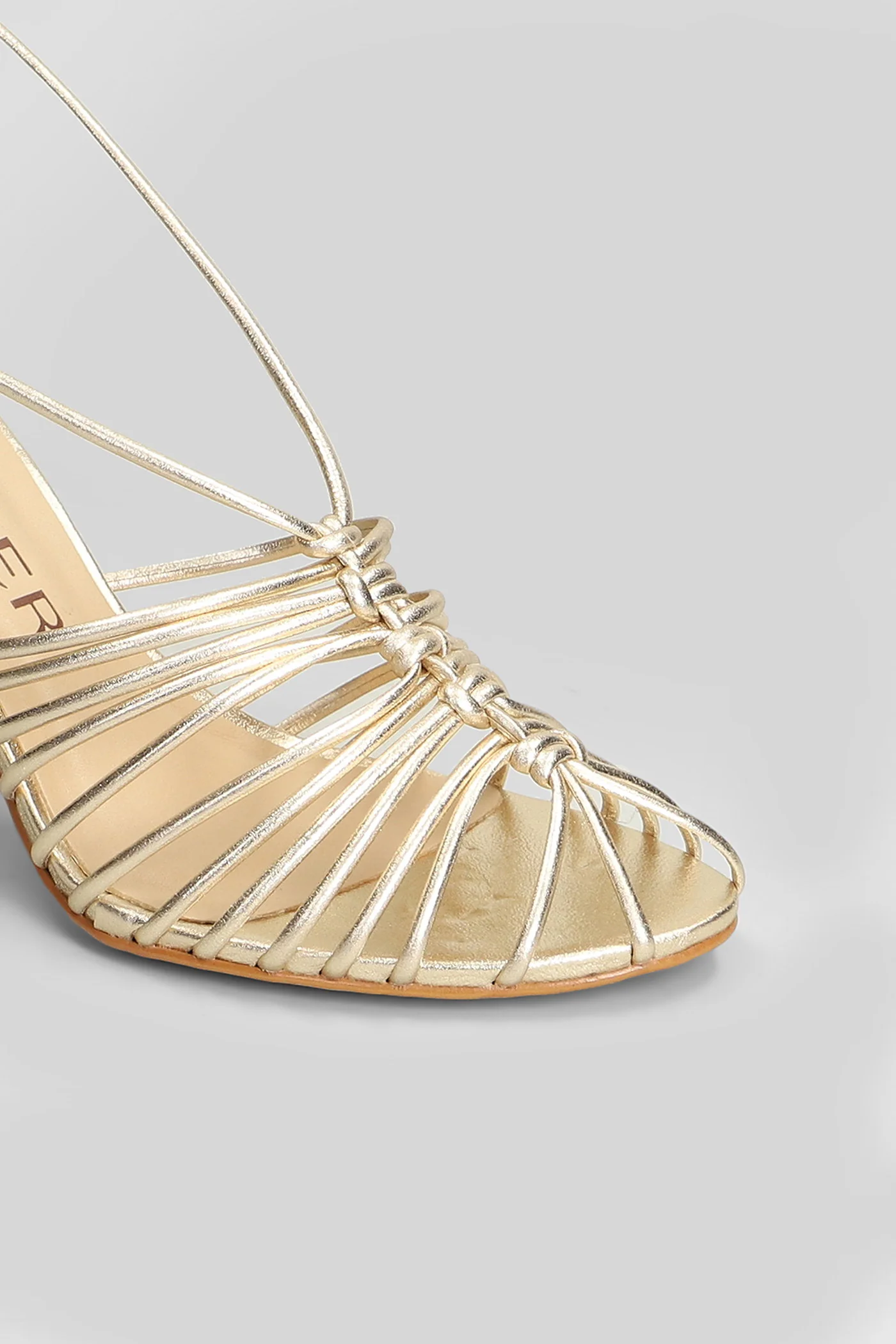 Sandals in platinum leather - Image 5
