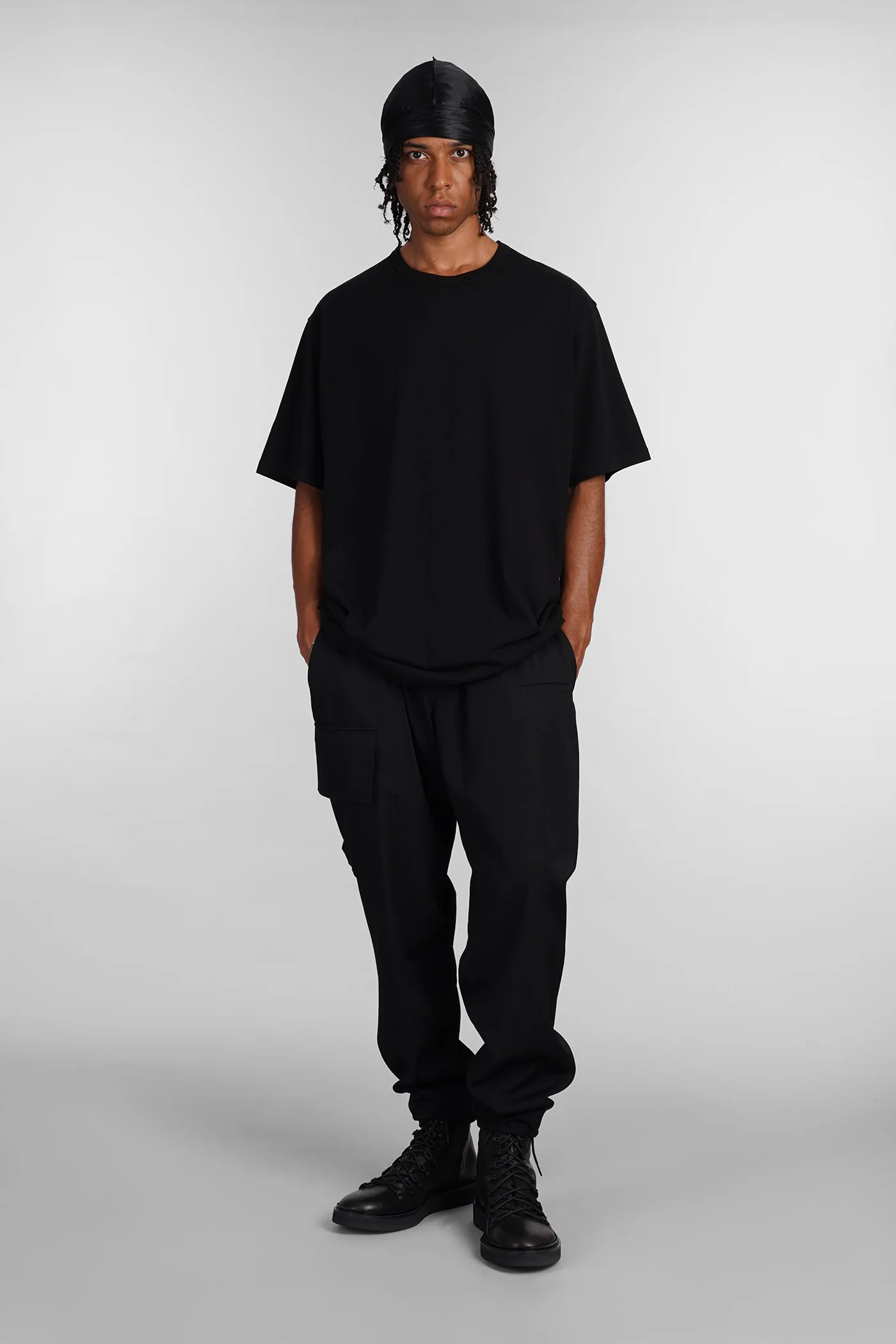 T-Shirt in black cotton - Image 2