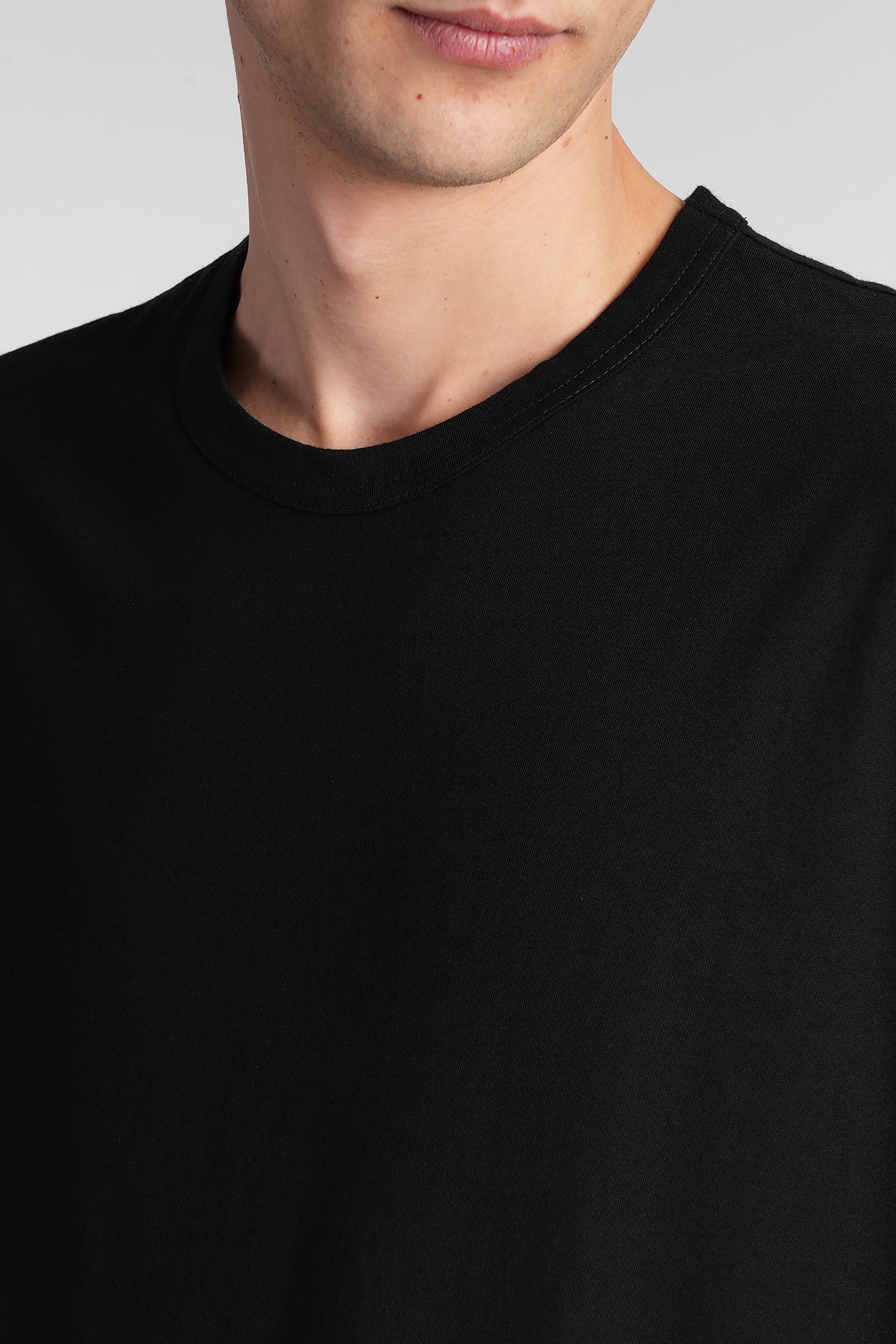 T-Shirt in black cotton - Image 5