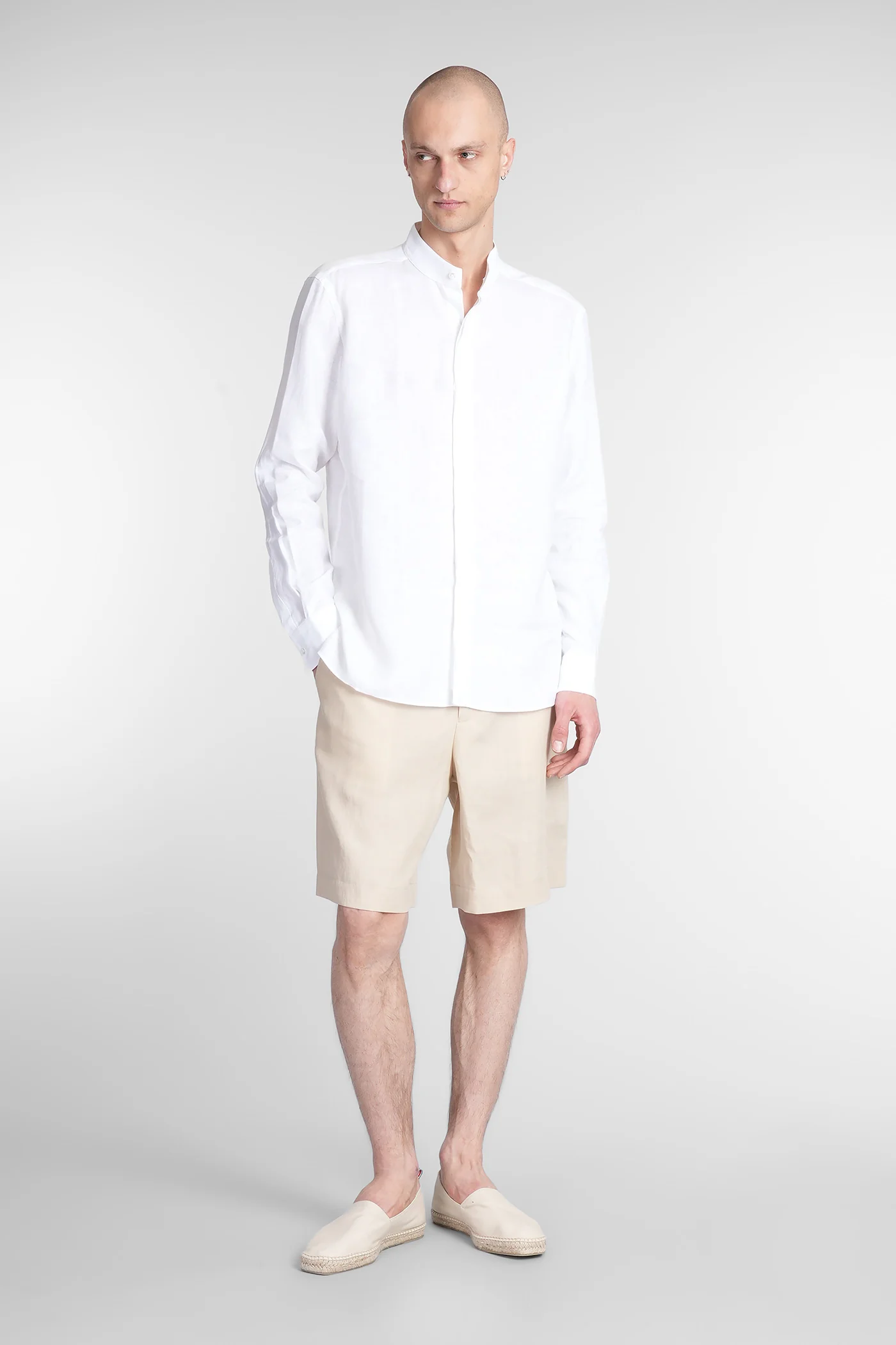 Shirt in white linen - Image 2