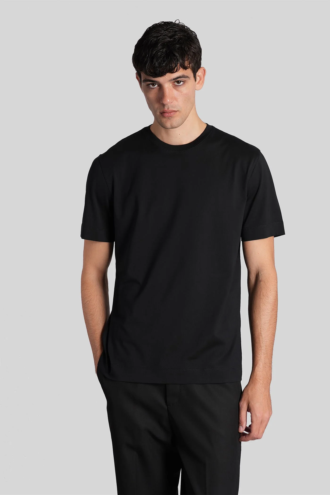 T-Shirt in black cotton