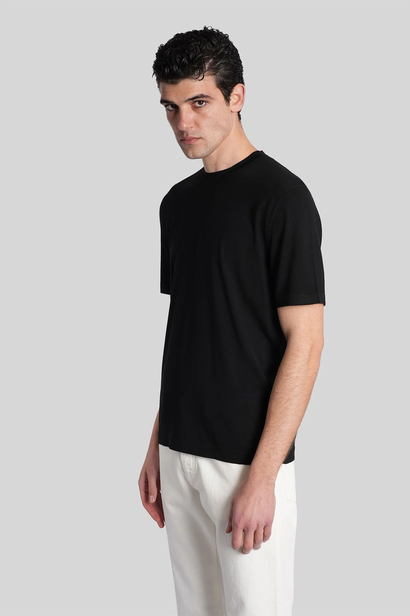 T-Shirt in black wool - Image 4