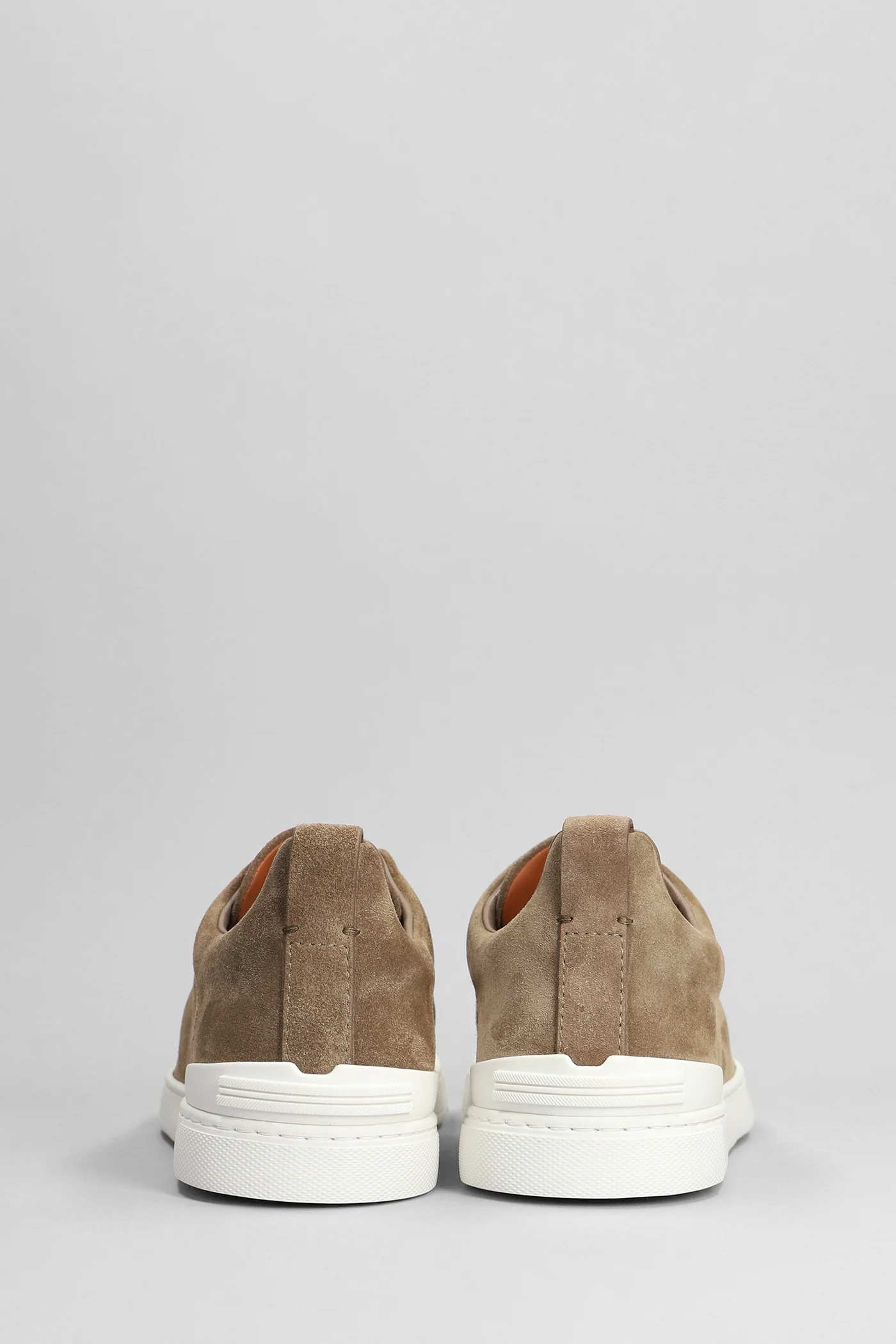 Triple stich Sneakers in Camel suede - Image 4
