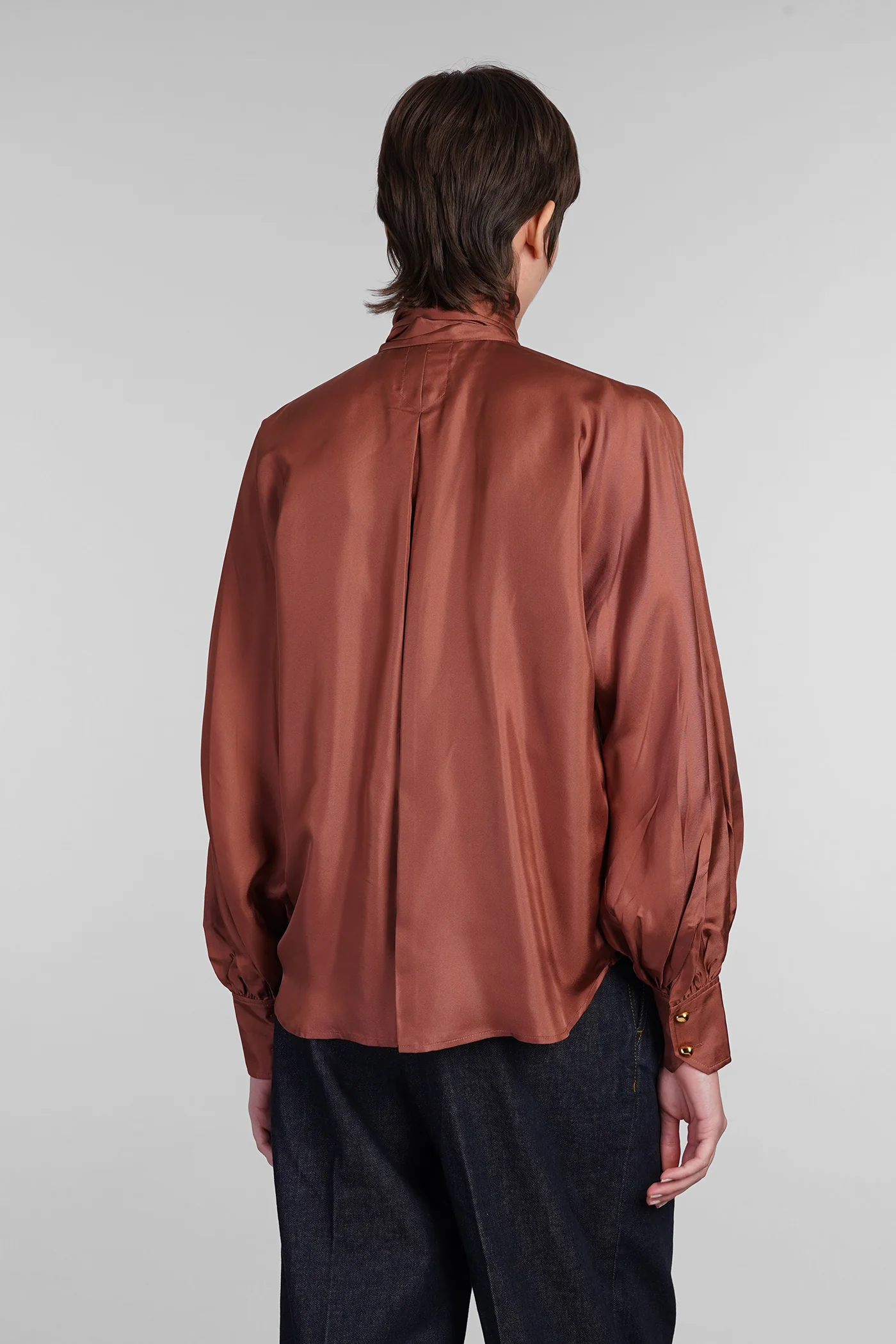 Blouse in brown silk - Image 3
