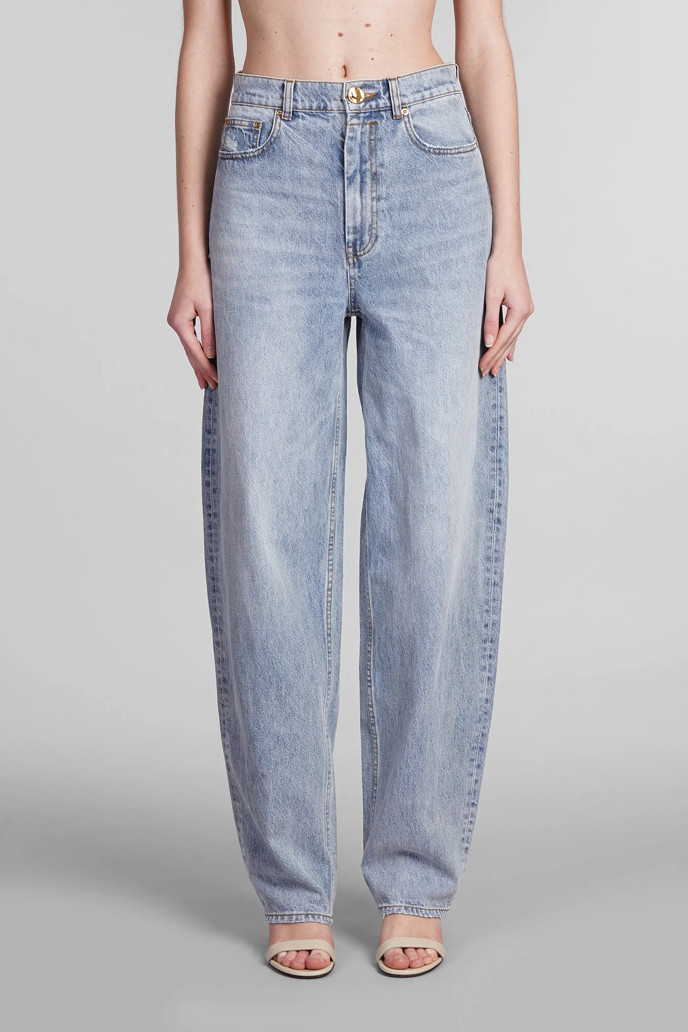 Jeans in blue denim