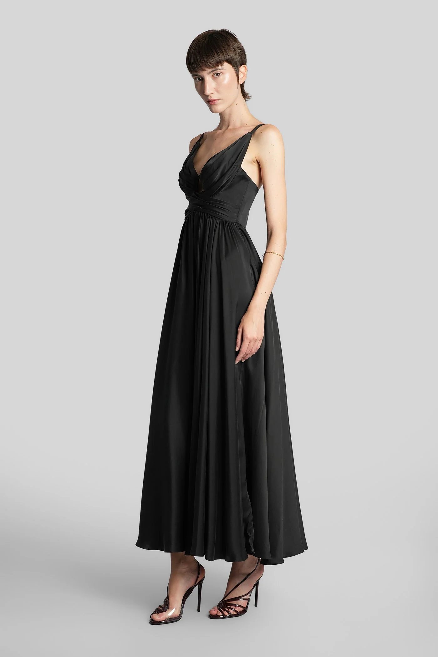 Long dress in black silk - Image 4